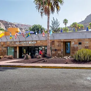 Amadores Aparthotel